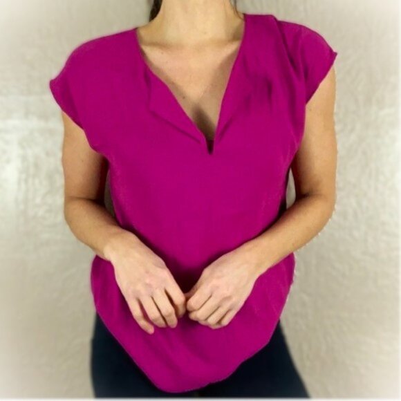 NEW YORK and COMPANY Stretch Fuschia Blouse Short Sleeves V Neck Womens Large - Picture 6 of 11